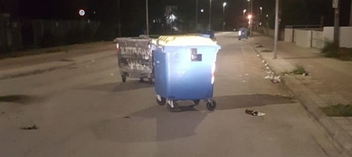 Πάτρα: Έριξαν μολότοφ σε περιπολικό - Δύο προσαγωγές - ΦΩΤΟ