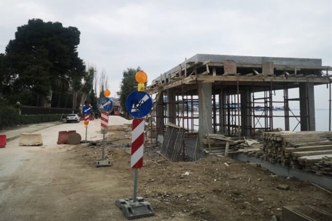 Πάτρα - Τριανταφυλλόπουλος: Ο Δήμος χτίζει τερατούργημα πάνω στο κύμα