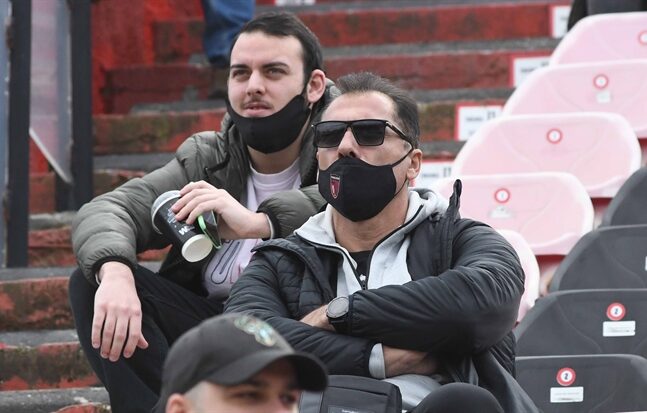 Τέλος ο Παρασκευόπουλος, αναλαμβάνει ο Καραπίτσος