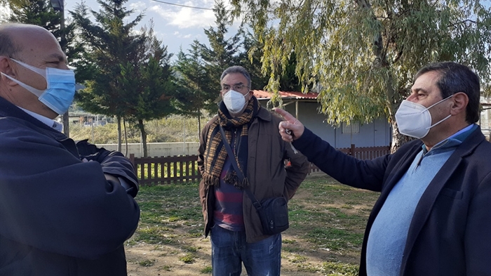 Δήμος Πατρέων: Αυτοψία στα Καμίνια για το σχολείο