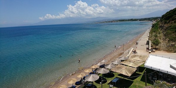 Δυτική Αχαΐα - Ανάπλαση παραλιακής: «Μπράβο» στο έργο...με δήθεν σκιές!