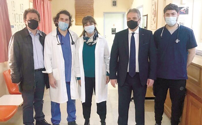 Καλάβρυτα: Συνάντηση Καρβέλη-Σφυρή για θέματα του νοσοκομείου