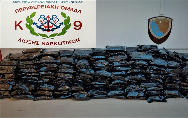 Συνδρομή του Λιμενικού Πάτρας-Μπλόκο σε φορτηγό με 282 κιλά χασίς