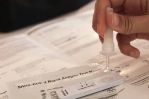 Στα σχολεία με το δεύτερο self test σήμερα μαθητές Λυκείων και εκπαιδευτικοί