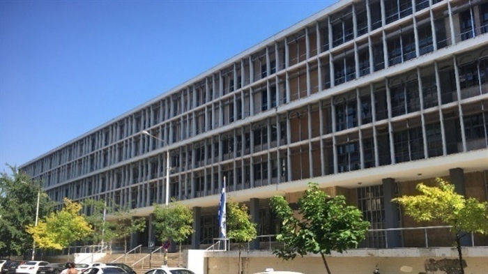 Αυτόφωρο ζητάει o εισαγγελέας για όσους καλούν με αναρτήσεις να μην εφαρμόζεται το μέτρο του self-test