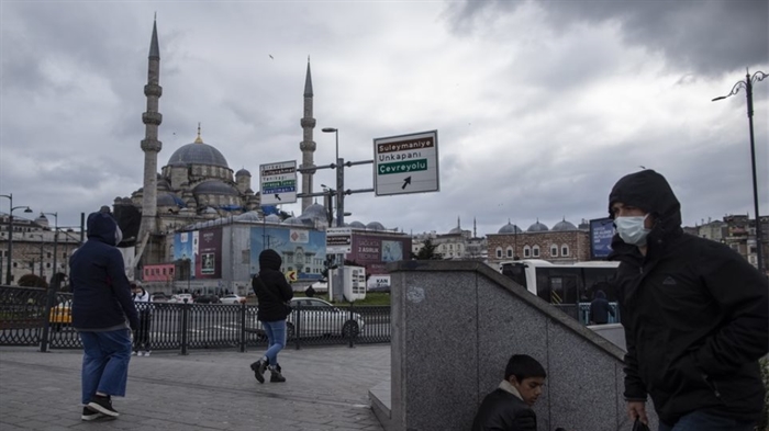 Τουρκία: Θλιβερά ρεκόρ με 61.400 νέα κρούσματα