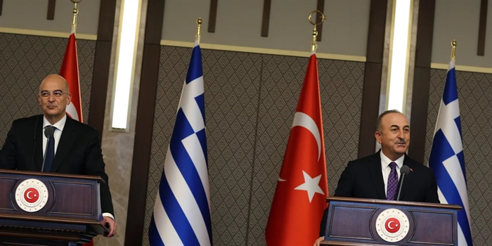 Τουρκικά ΜΜΕ για Δένδια–Τσαβούσογλου: Σκανδαλώδης διπλωματία