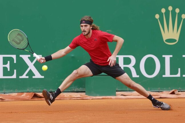 Στους «8» ο Στέφανος Τσιτσιπάς