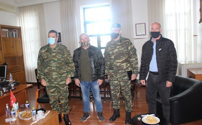 Επίσκεψη του Αρχηγού ΓΕΣ στο ΚΕΤΧ Πάτρας Επίσκεψη του Αρχηγού ΓΕΣ στο ΚΕΤΧ Πάτρας