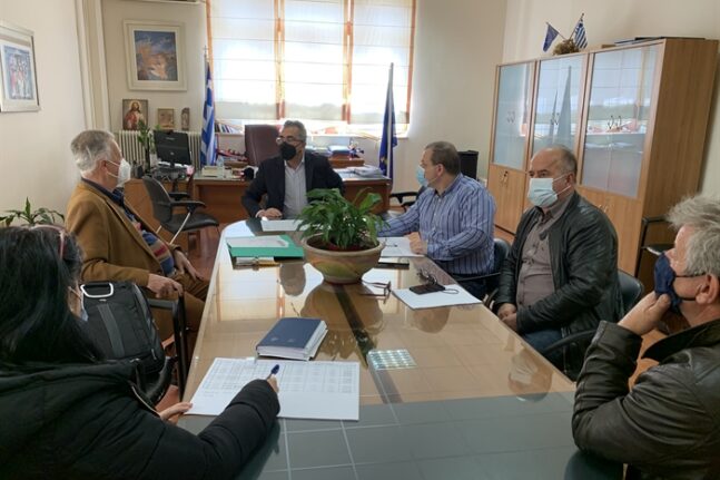 Ερύμανθος: Επεσαν οι υπογραφές για τις 30 παιδικές χαρές