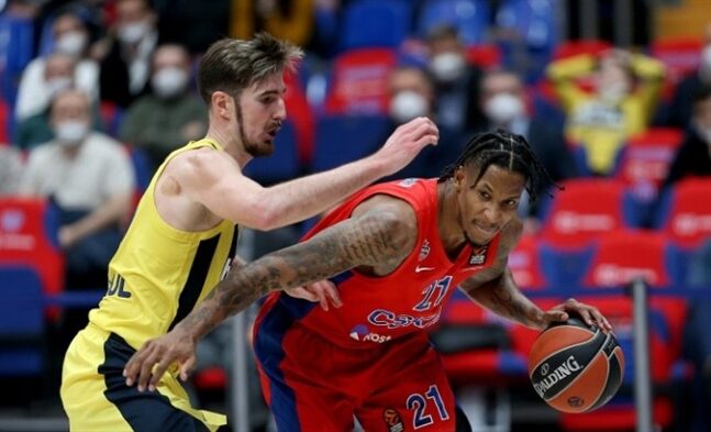 Μίλησαν τα... τρίποντα στη Μόσχα (1-0 η ΤΣΣΚΑ)