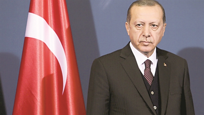 Τουρκία: Η διπλωματία της χώρας κατέρρευσε εξαιτίας του Ερντογάν