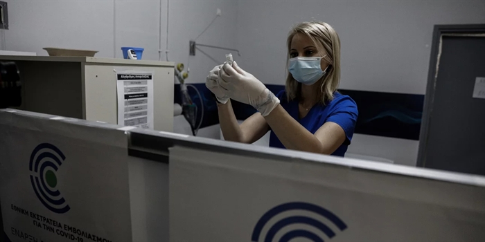 Εμβολιασμός: Τέλη Μαΐου ραντεβού για 30άρηδες και 40-44 για όλα τα εμβόλια Εμβολιασμός: Τέλη Μαΐου ραντεβού για 30άρηδες και 40-44 για όλα τα εμβόλια