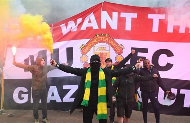 Οπαδοί Μάντσεστερ: «Γκλέιζερ θα σε σκοτώσουμε»