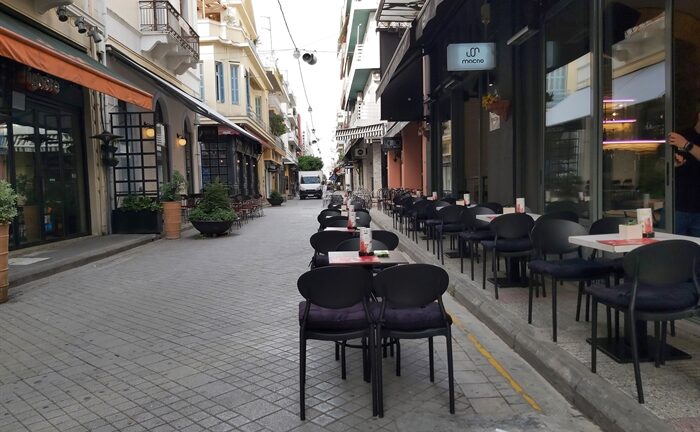 Αχαΐα: Η εστίαση μας σερβίρει από σήμερα - Τι λένε 15 επιχειρηματίες για το άνοιγμα Αχαΐα: Η εστίαση μας σερβίρει από σήμερα - Τι λένε 15 επιχειρηματίες για το άνοιγμα