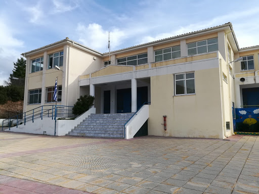 Ερύμανθος: Οριστικά στους πίνακες η ενεργειακή αναβάθμιση σχολείων