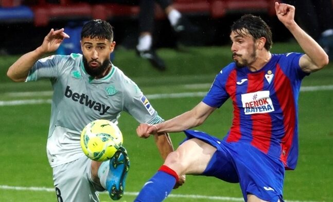 Χέρι-χέρι Μπέτις και Βιγιαρεάλ για τους ομίλους του Europa League