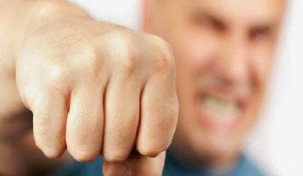 Αιρετός χτύπησε εργαζόμενου του δήμου! Αιρετός χτύπησε εργαζόμενου του δήμου!