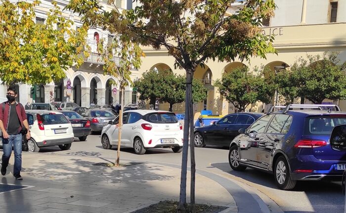 Καταιγιστική αύξηση του κυκλοφοριακού στην Πάτρα-Ρεκόρ από παραβάσεις