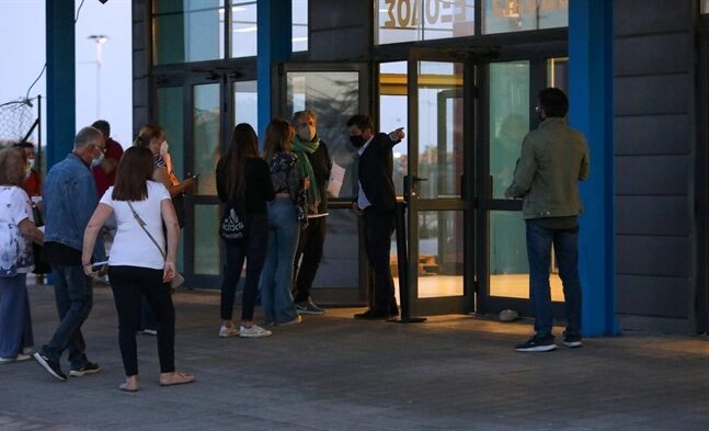 Χαρδαλιάς: «Να προχωρήσουν με ταχύτερους ρυθμούς οι εμβολιασμοί»