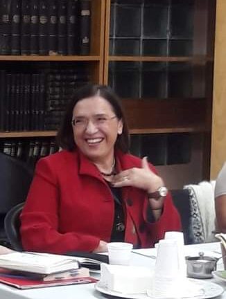 Εύα Μαθιουδάκη: «Οι λέξεις είναι για μένα ό,τι πιο ιερό έχω» Εύα Μαθιουδάκη: «Οι λέξεις είναι για μένα ό,τι πιο ιερό έχω»