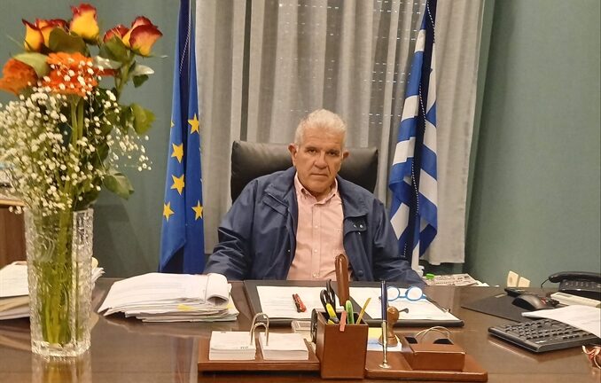 Νίκος Σταθακόπουλος: Τους λείπει ένα σπίτι. Θα τους το βρούμε Νίκος Σταθακόπουλος: Τους λείπει ένα σπίτι. Θα τους το βρούμε