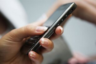 Σοκαρισμένος πατέρας 9χρονης μαθήτριας από τα σεξουαλικά μηνύματα του δασκάλου