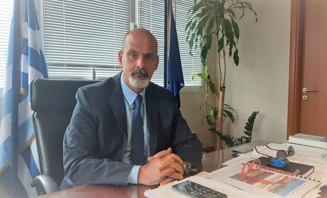 Περιφέρεια: Φωταγώγηση κτιρίων για τη σκλήρυνση κατά πλάκας