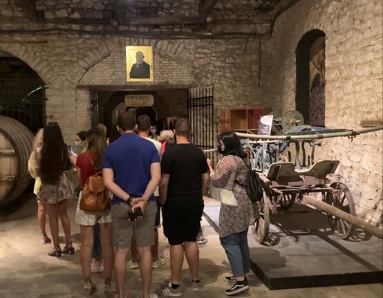 Η Achaia Clauss άνοιξε πάλι τις πύλες της για το κοινό