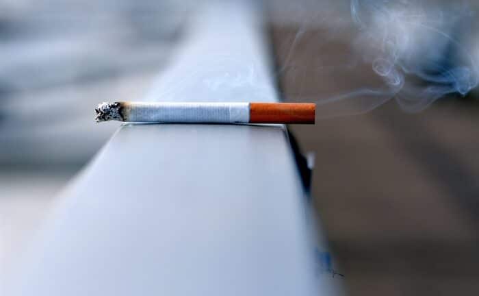 Κατά 24,5% μειώθηκε το κάπνισμα στην Ελλάδα σε μια δεκαετία