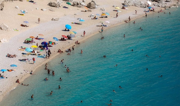 Ελληνικές θάλασσες και παραλίες στις κορυφαίες στην Ευρώπη