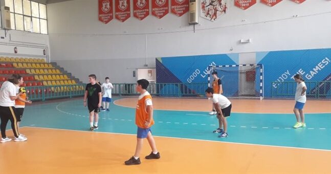 Χάντμπολ: Άρχισαν και τα μίνι αγοριών - κοριτσιών της Ακαδημίας των Σπορ