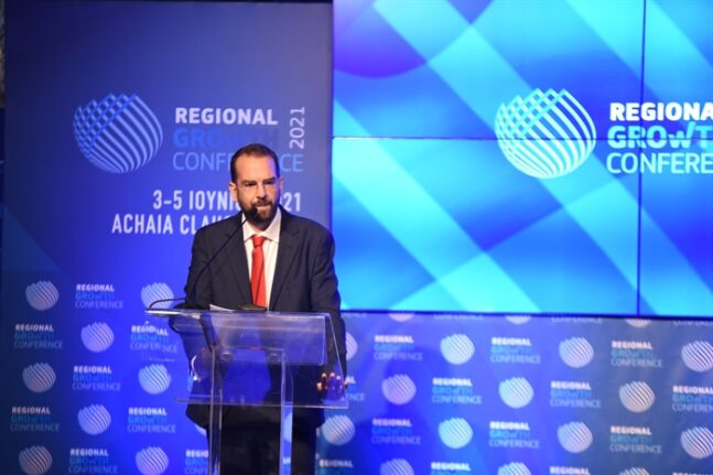 Φαρμάκης: «Να κάνουμε τη δική μας μεγάλη επανάσταση, θέτοντας τις βάσεις για την Ελλάδα των επόμενων 200 χρόνων»