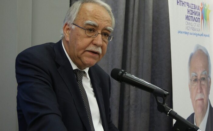 Παπαδόπουλος σε Ρίχτερ: «Εσείς, δεν βάζετε μυαλό»!