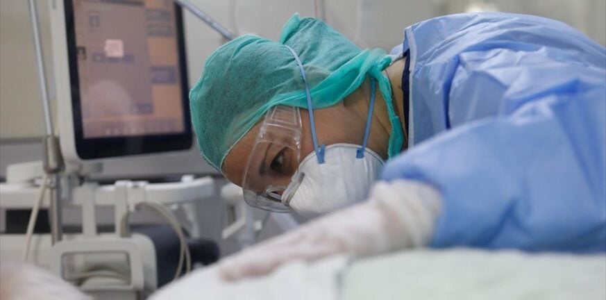 Οριακά γεμάτες οι ΜΕΘ στα νοσοκομεία της Πάτρας - Αποκλιμάκωση νοσηλειών σε κλινικές covid