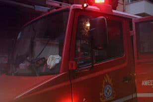 Φωτιά σε λεωφορείο στο Χαϊδάρι - Πρόλαβε και εγκατέλειψε ο οδηγός