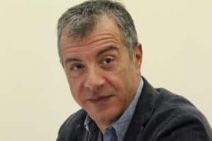 Θεοδωράκης: "Δεν θέλω να μπω ξανά στην πολιτική"