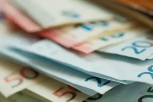 Κατώτατος μισθός: Αυξήθηκε στα 663 ευρώ από την 1η Ιανουαρίου