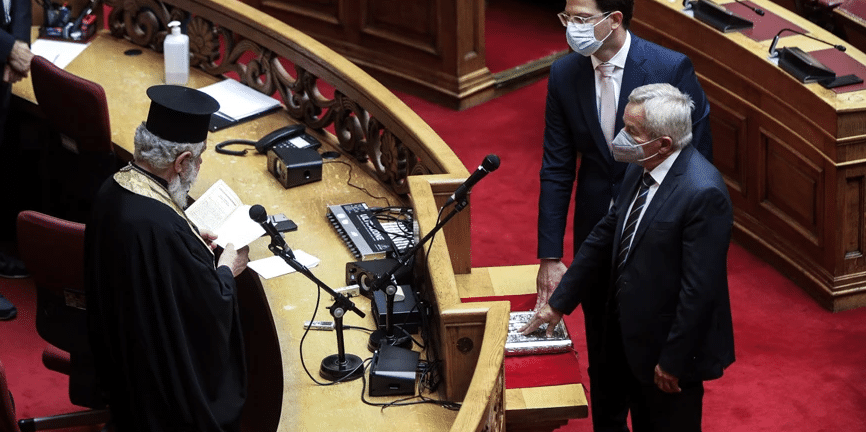 Ορκίστηκαν οι Κωνσταντίνος Κόλλιας και Άγγελος Τόλκας Ορκίστηκαν οι Κωνσταντίνος Κόλλιας και Άγγελος Τόλκας