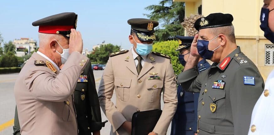 Ο Αιγύπτιος Αρχηγός των Ενόπλων Δυνάμεων στην Αθήνα -Τετραήμερη επίσκεψη