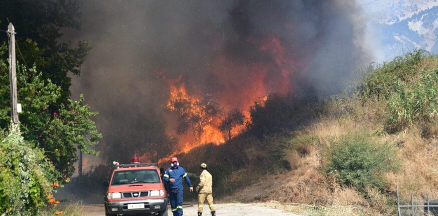 Πάτρα: Η δημοτική αρχή στο πλευρό των κατοίκων των περιοχών που επλήγησαν από τις φωτιές