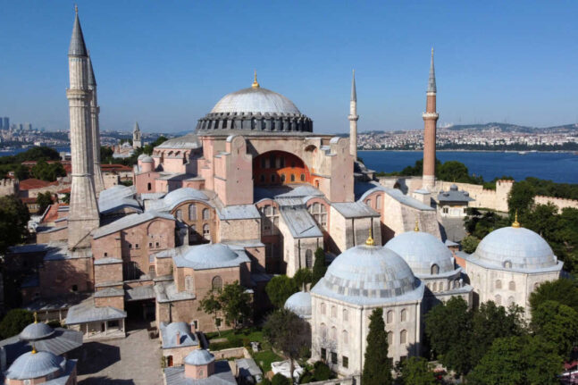 Αγιά Σοφιά: Με εισιτήριο η είσοδος από το νέο έτος του 2024 - Εξαιρούνται οι Τούρκοι πολίτες 