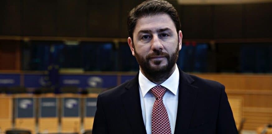 Ανδρουλάκης στο Ευρωκοινοβούλιο: Οι πολιτικές της συντηρητικής παράταξης άνοιξαν το κουτί της Πανδώρας στην Ελλάδα