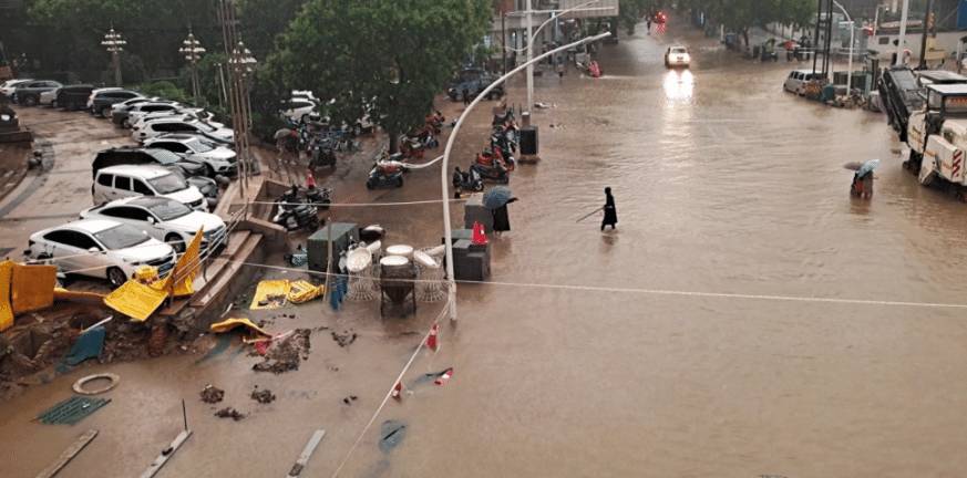 Kίνα: Πρώτα οι πλημμύρες και τώρα ο τυφώνας Ιν-Φα