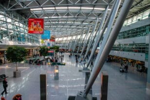 Επίθεση με μαχαίρι στο αεροδρόμιο του Ντίσελντορφ