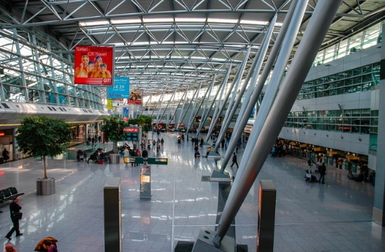 Επίθεση με μαχαίρι στο αεροδρόμιο του Ντίσελντορφ