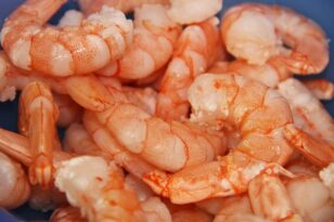 ΕΦΕΤ: Ακατάλληλες για κατανάλωση κατεψυγμένες γαρίδες