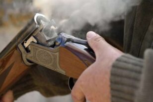 Κάτω Αχαΐα: Πυροβολούσε στον "αέρα" με κυνηγετικό όπλο