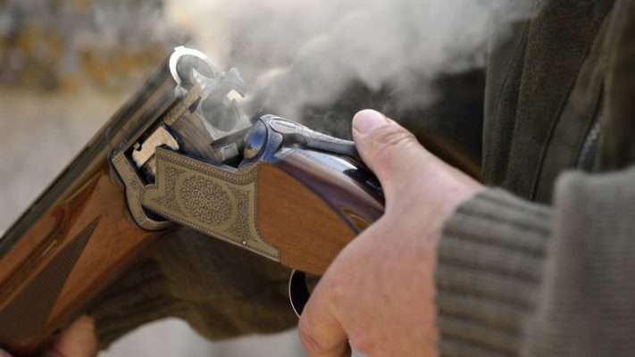 Κάτω Αχαΐα: Πυροβολούσε στον "αέρα" με κυνηγετικό όπλο