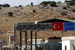 Τουρκία: Συλλήψεις 133 μεταναστών κοντά στα σύνορα με Ιράν